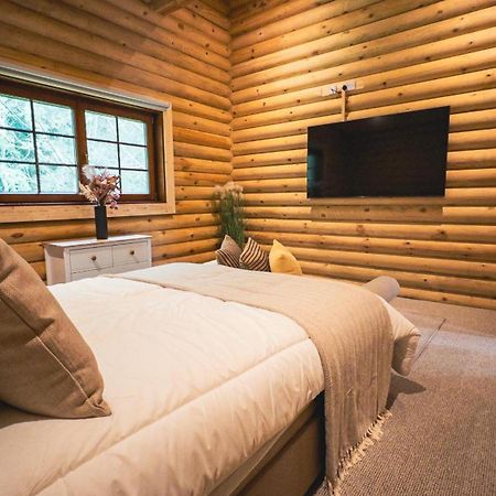 Aspen Lodge, Amazing New Log Cabin With Hot Tub - Sleeps 6 - Felmoor Park Morpeth Rom bilde